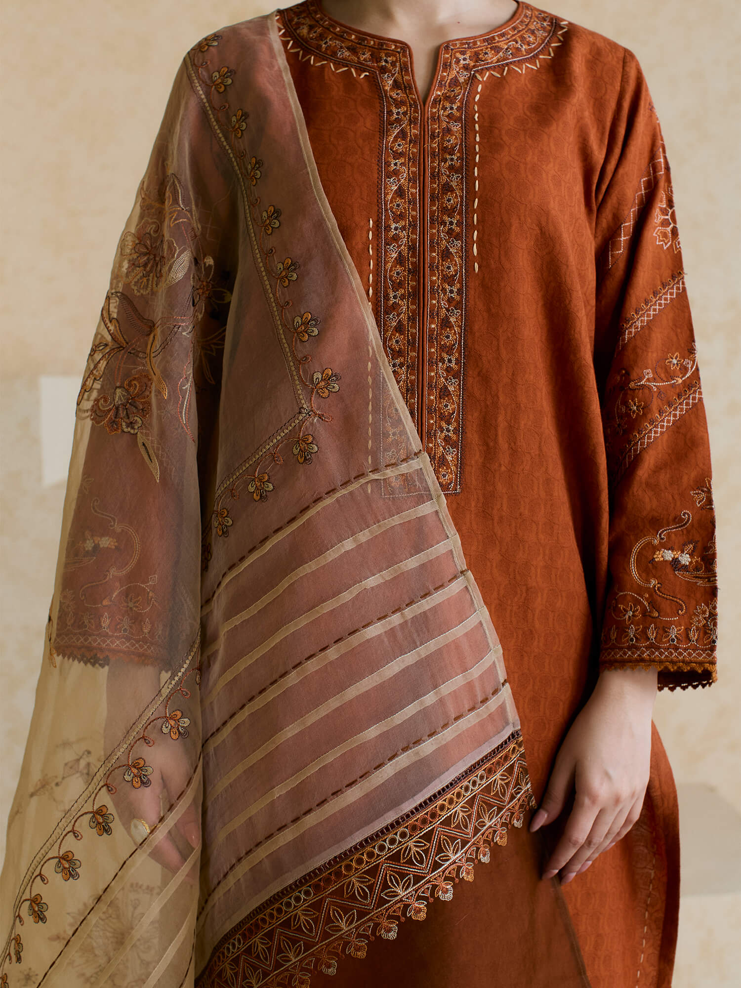 Mishkaa  - 3PC Lawn Embroidered Suit - USME-012040