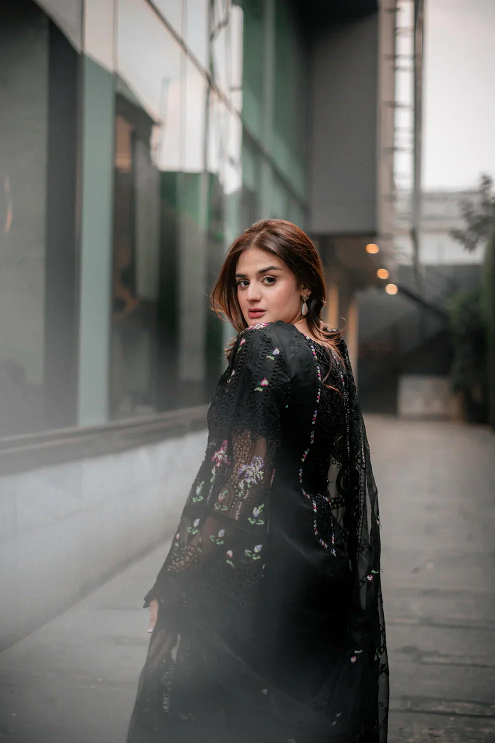 Qalamkar - 3PC Lawn Embroidered Suit - USME-012063