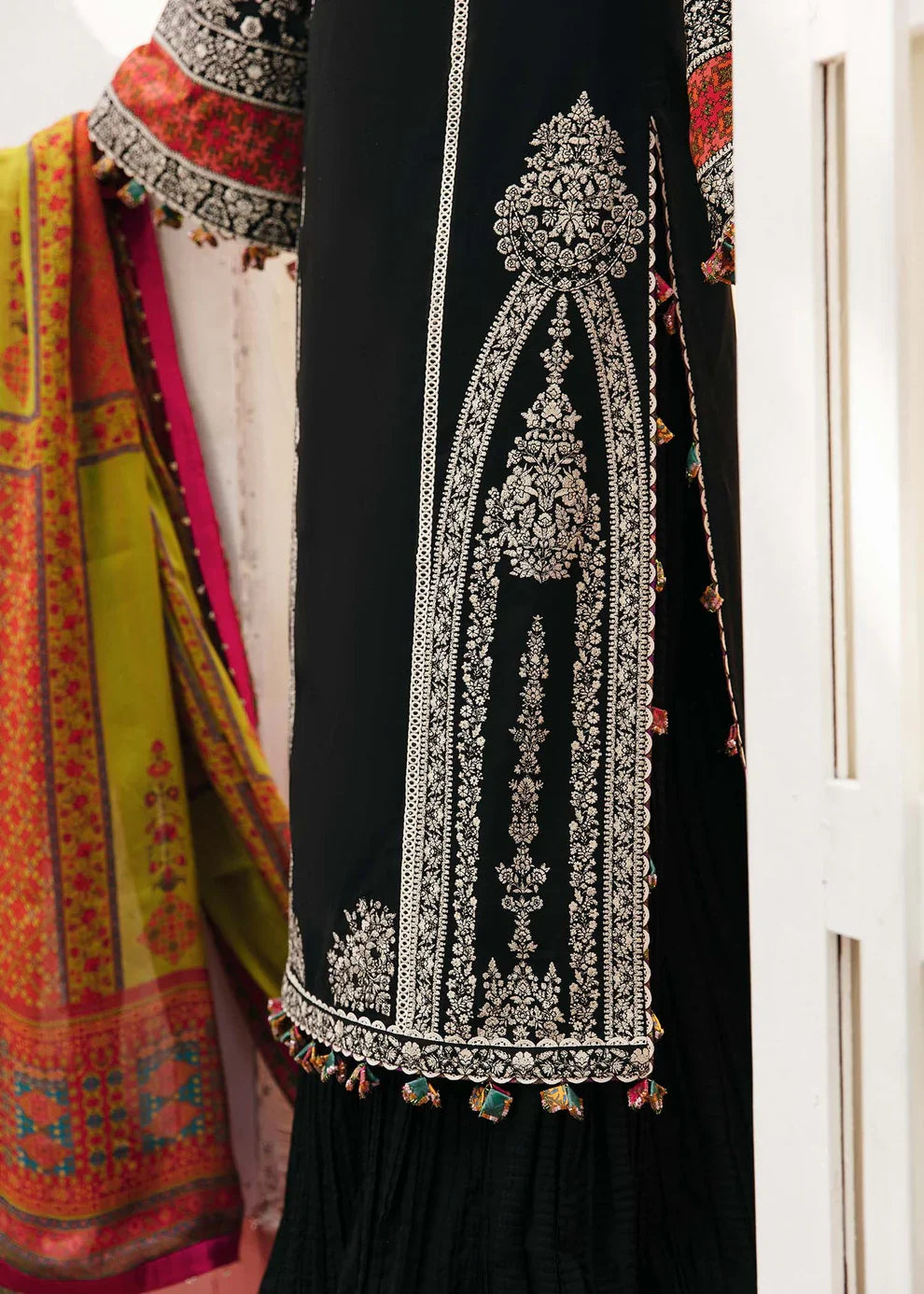 Hussain Rehar - 3PC Lawn Embroidered Suit - USME-012082