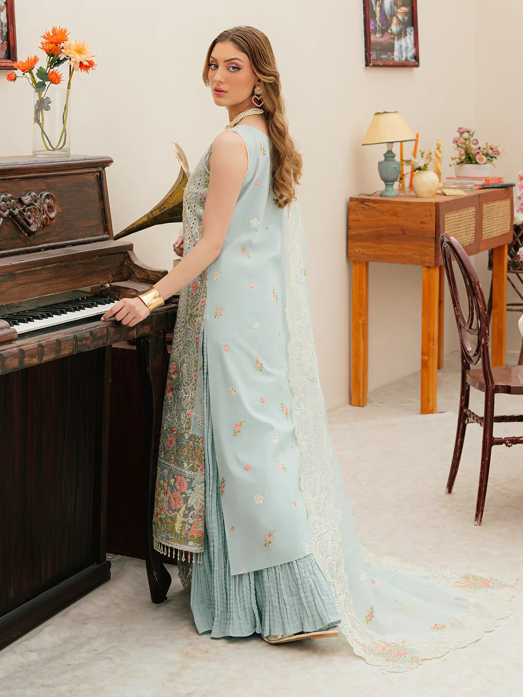 MAH NUR - 3PC Lawn Embroidered Suit - USME-012036
